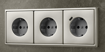 SCHUKO® Steckdosen mit USB bei Elektro Haubner GmbH in Roth