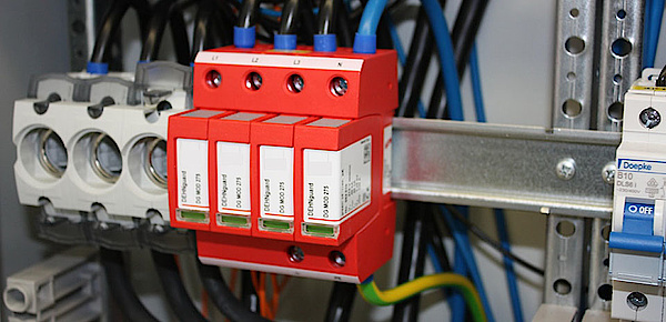 Über­spannungs­schutz bei Elektro Haubner GmbH in Roth
